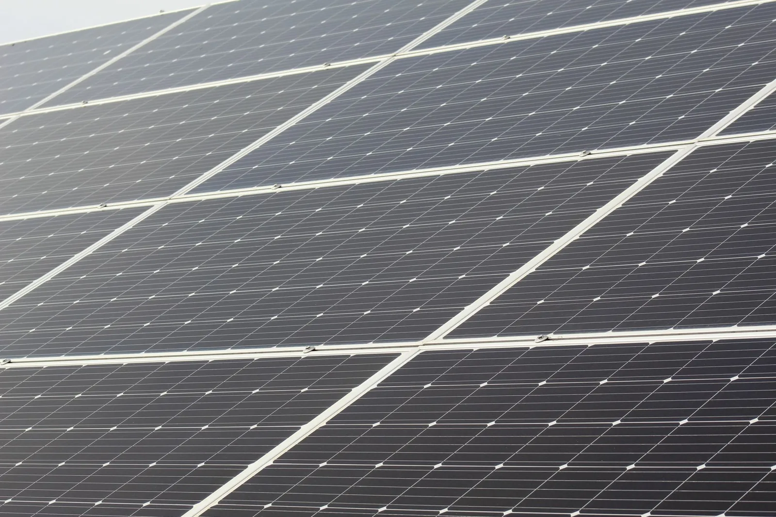 solar panel cost per square foot