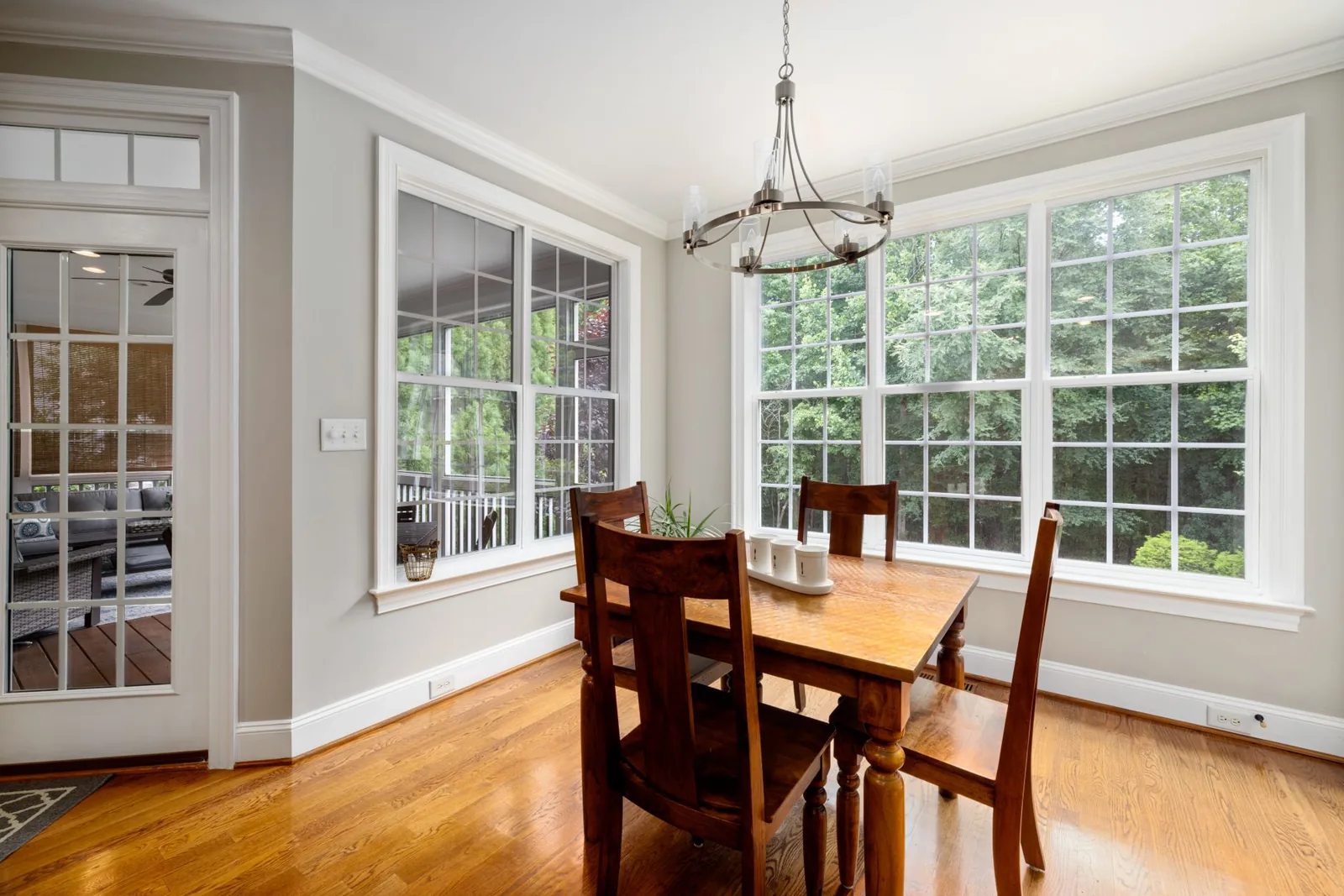 Best window replacement companies 2026 compared by price and warranty