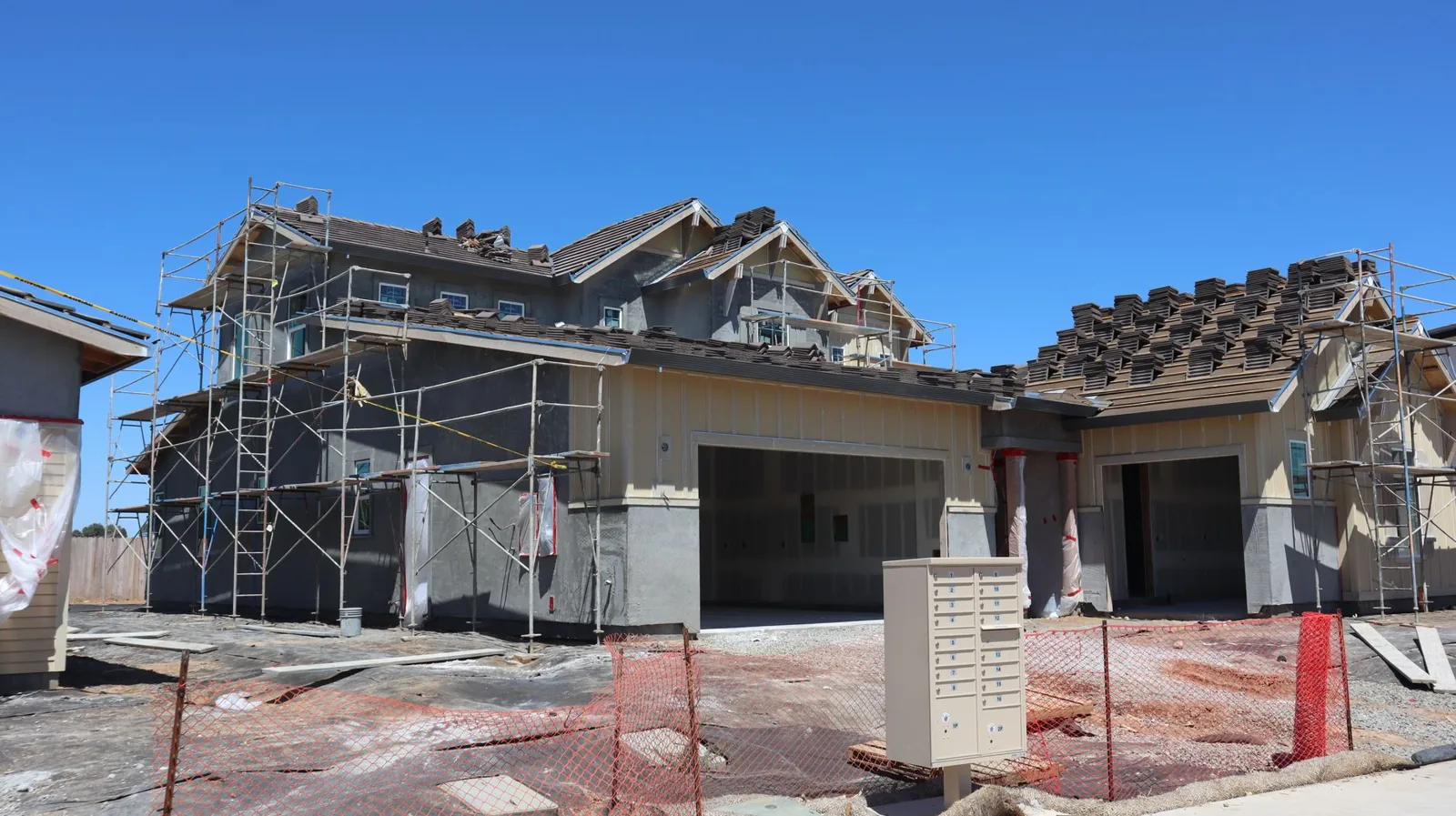 Roof replacement cost varies by California city and labor rates
