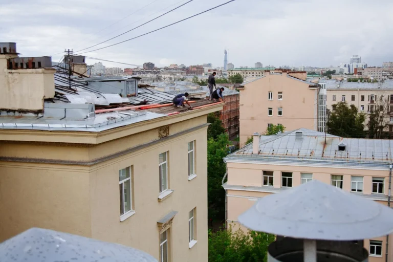 Roof Repair vs Replacement Cost: Fix It or Replace It?